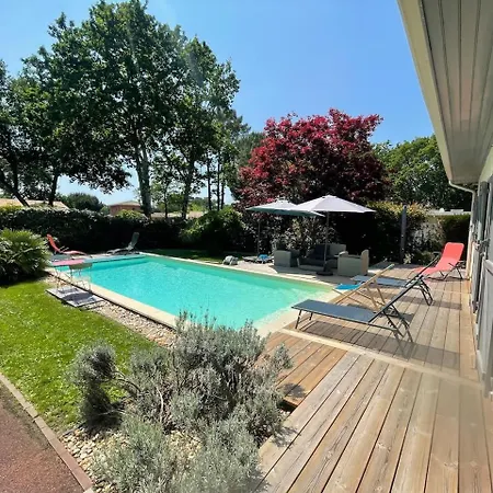 Villa Avec Piscine Les Bains